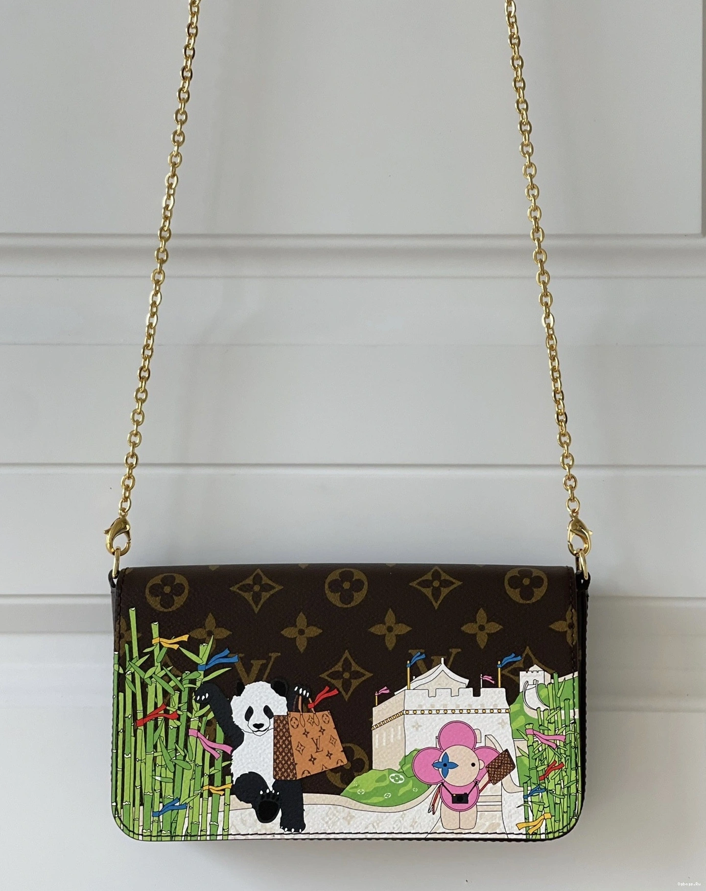 POCHETTE VUITTON FÉLICIE LOUIS 0108